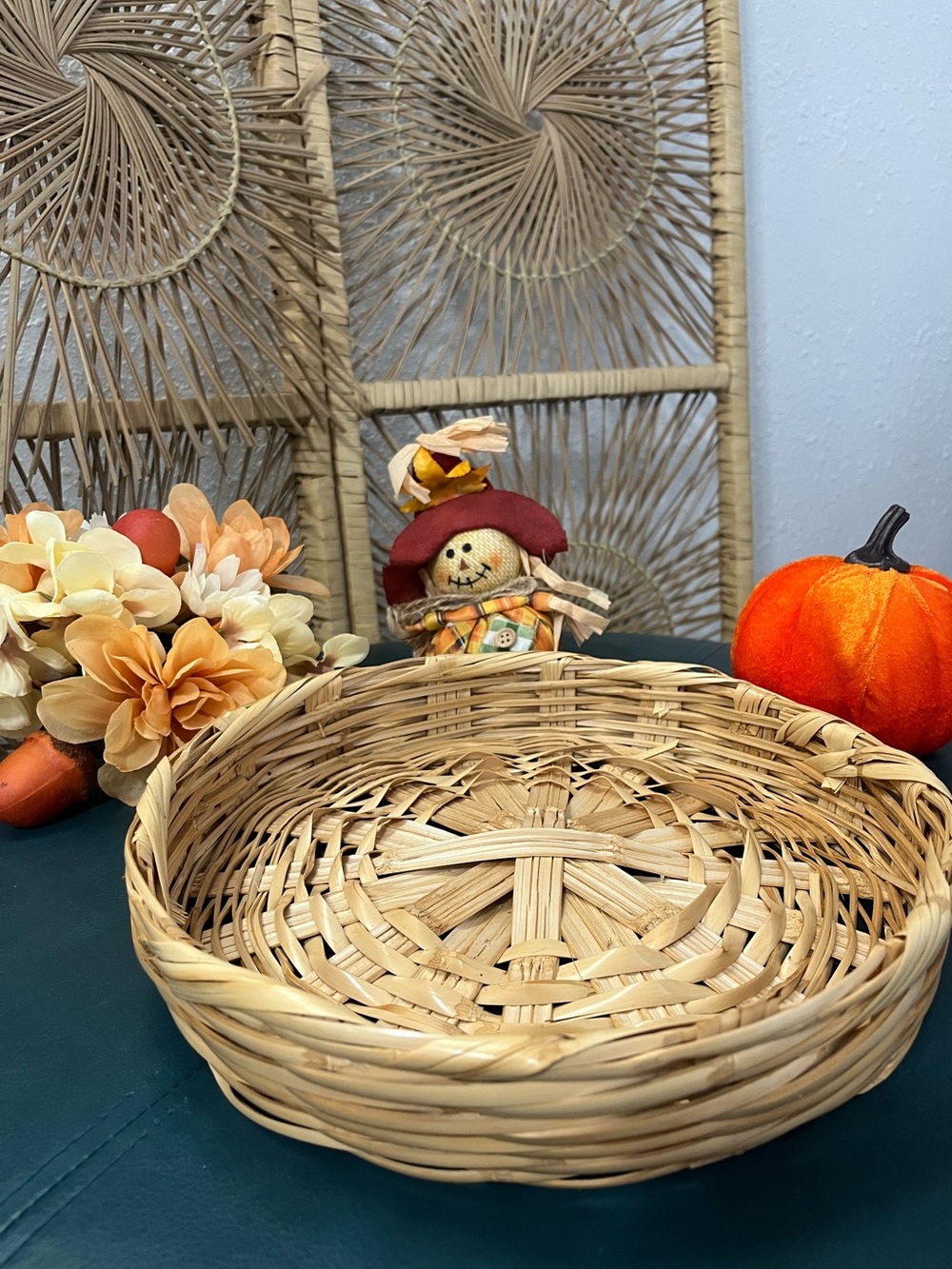 Vintage Handwoven Natural Wicker Serving Basket - Natural
